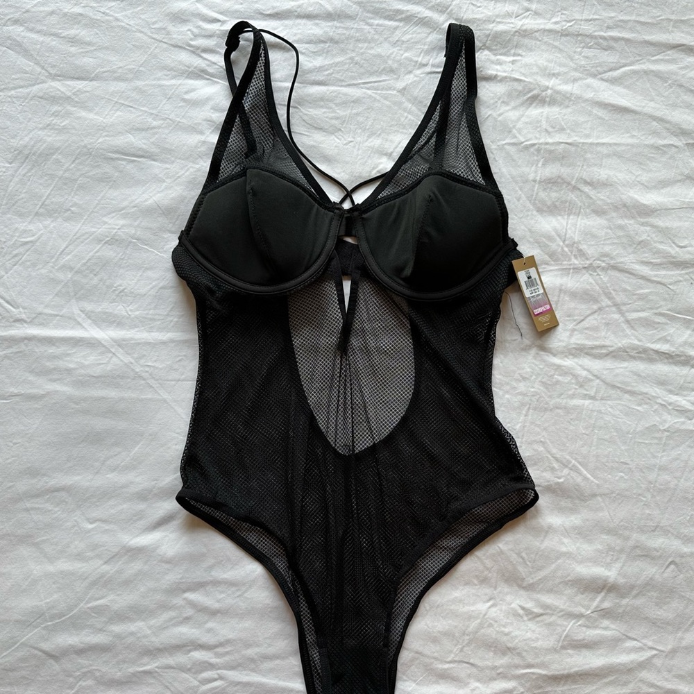 Cosmopolitan Lingerie